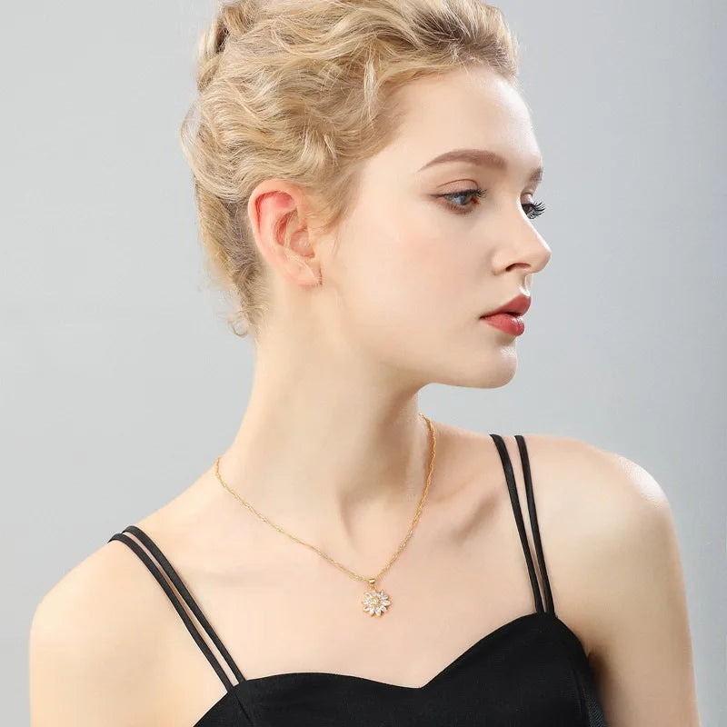 Spin Sunflower Necklace