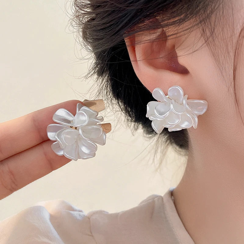 Luma Flower Studs