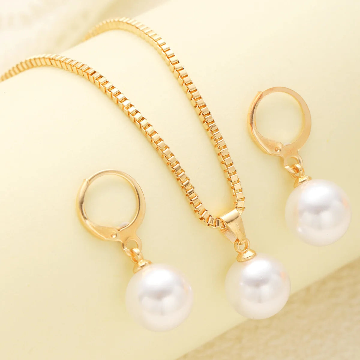 Pearl Charm Set