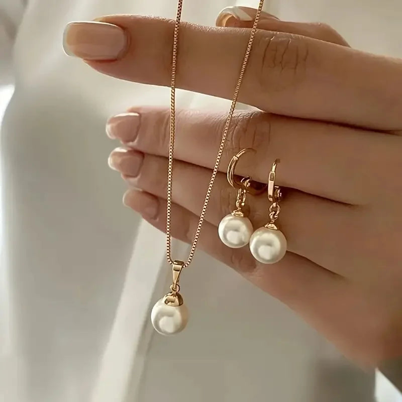 Pearl Charm Set